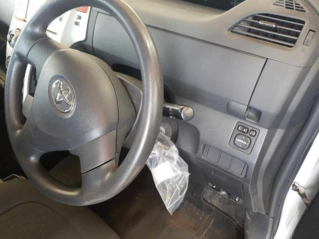 TOYOTA RACTIS 2010