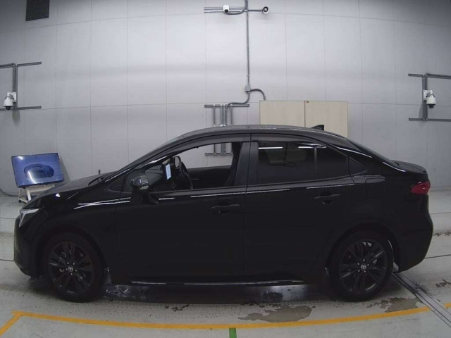 TOYOTA COROLLA 2024