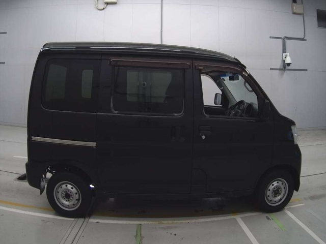 DAIHATSU HIJET VAN 2015