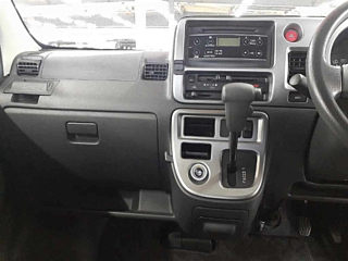 DAIHATSU HIJET VAN 2015