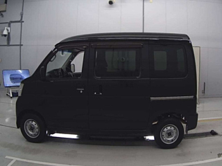 DAIHATSU HIJET VAN 2015