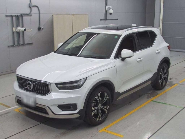 VOLVO XC40 2019