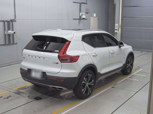 VOLVO XC40 2019