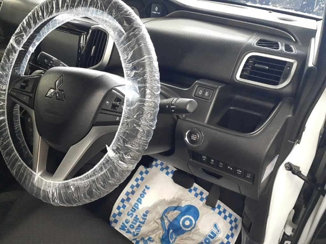 MITSUBISHI DELICA D2 2020