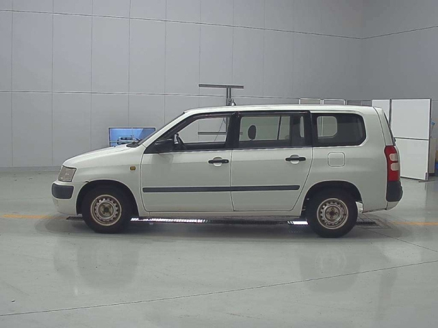 TOYOTA SUCCEED 2008