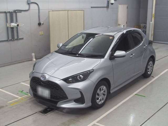 TOYOTA YARIS 2024