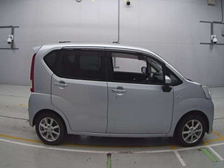 DAIHATSU MOVE 2021