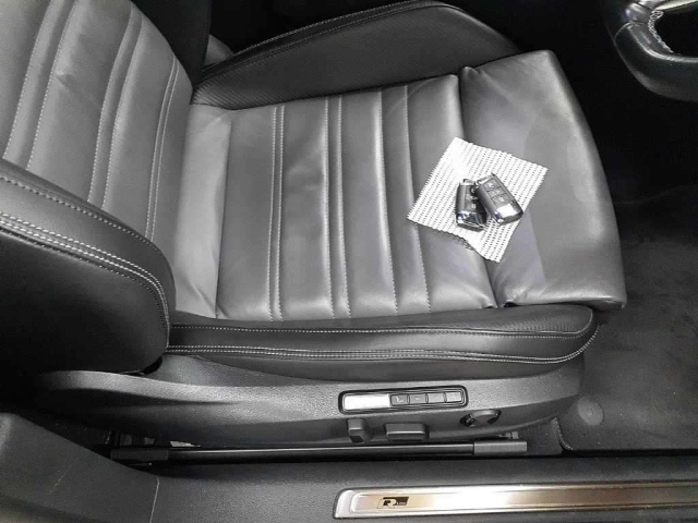 VOLKSWAGEN PASSAT VARIANT 2016