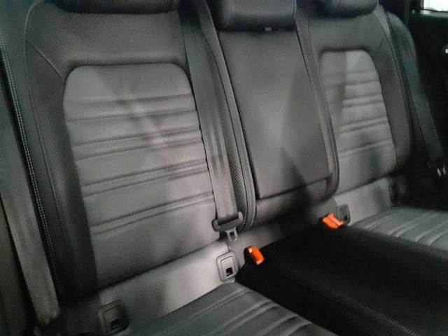 VOLKSWAGEN PASSAT VARIANT 2016