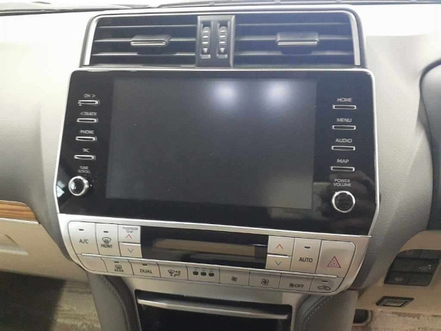 TOYOTA LAND CRUISER PRADO 2023
