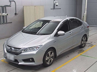 HONDA GRACE 2015