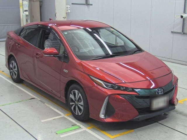 TOYOTA PRIUS PHV 2018