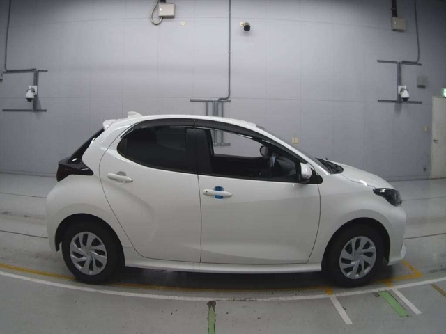 TOYOTA YARIS 2022