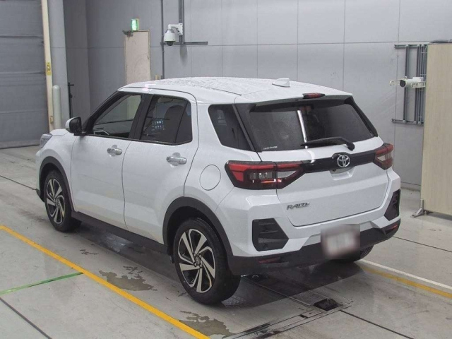 TOYOTA RAIZE 2024