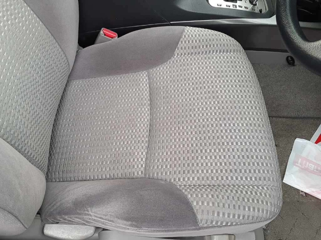TOYOTA HILUX SURF 2009