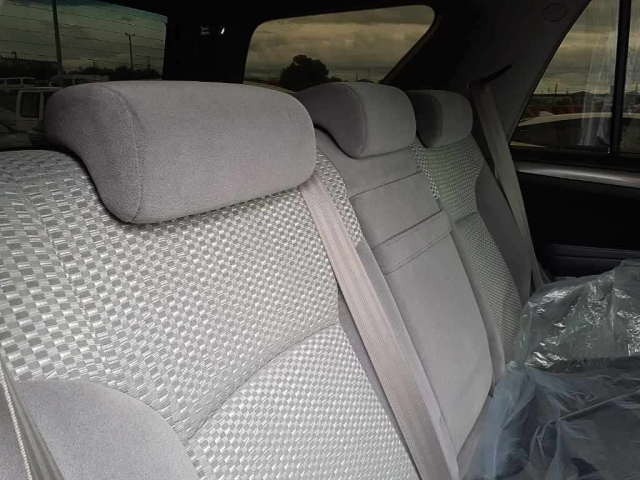 TOYOTA HILUX SURF 2009