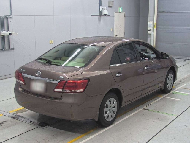 TOYOTA PREMIO 2021