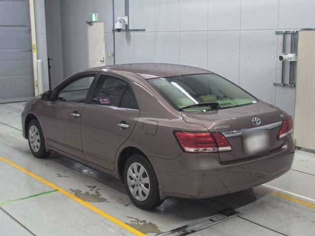 TOYOTA PREMIO 2021