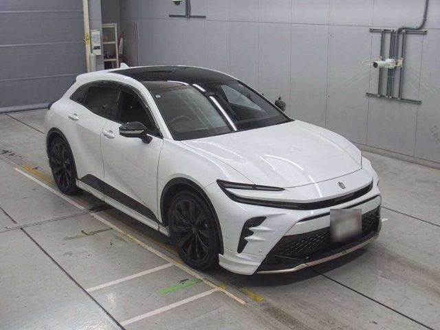 TOYOTA CROWN SPORT 2023