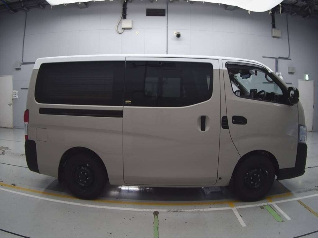 NISSAN CARAVAN VAN 2024
