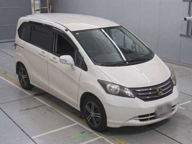 HONDA FREED 2009