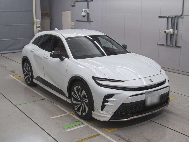 TOYOTA CROWN SPORT 2024