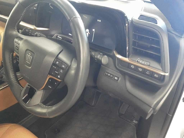 TOYOTA CROWN SPORT 2024