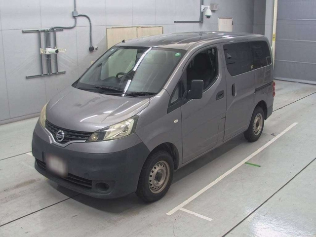 NISSAN NV200 2016