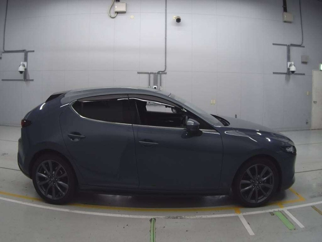 MAZDA MAZDA3 2019