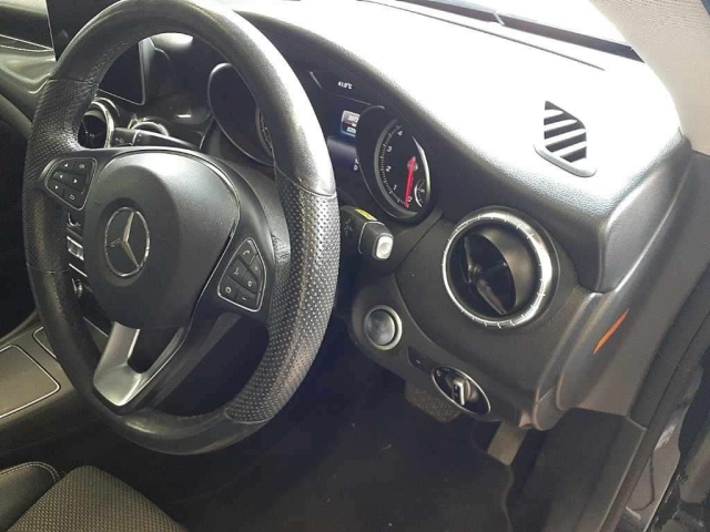 MERCEDES BENZ CLA CLASS 2018
