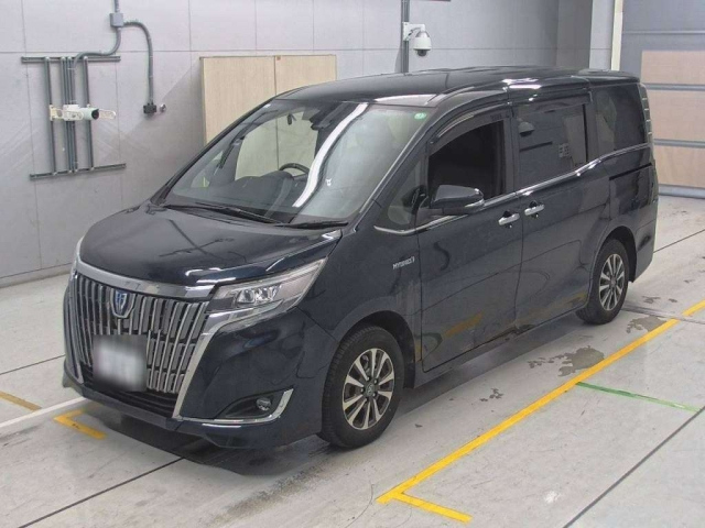 TOYOTA ESQUIRE 2017