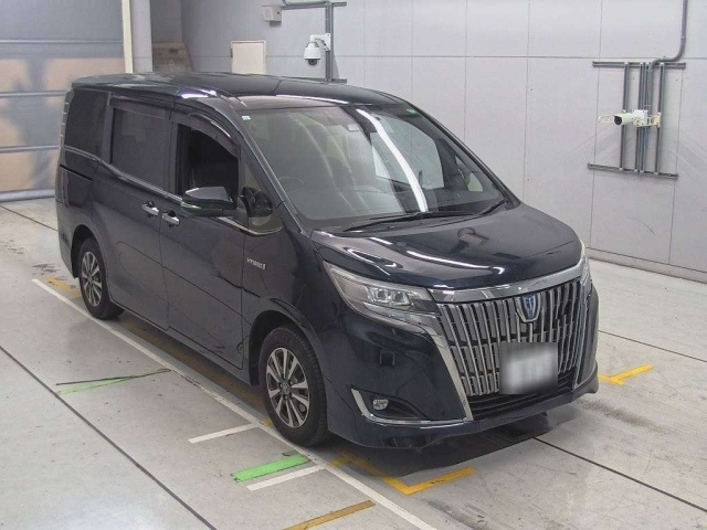 TOYOTA ESQUIRE 2017
