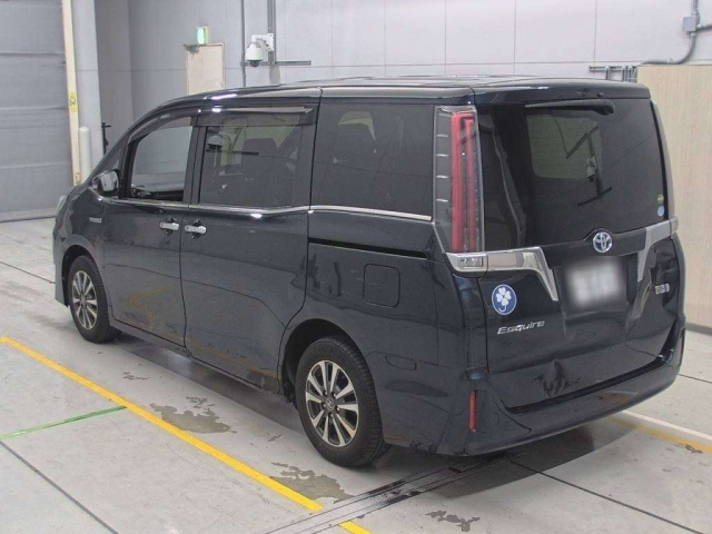 TOYOTA ESQUIRE 2017