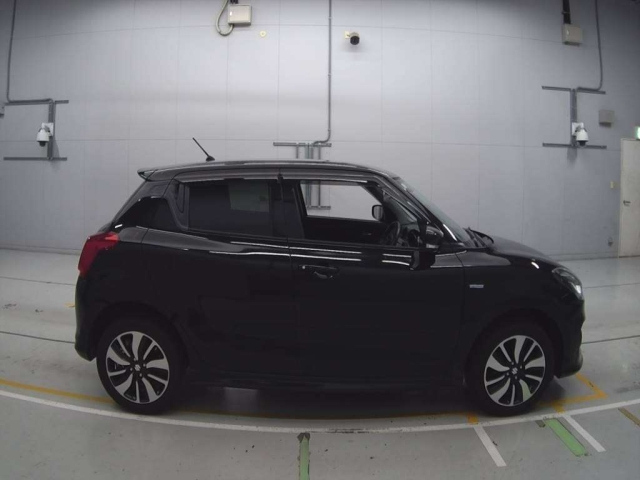 SUZUKI SWIFT 2019
