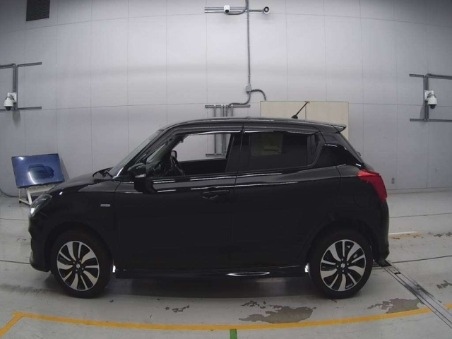SUZUKI SWIFT 2019