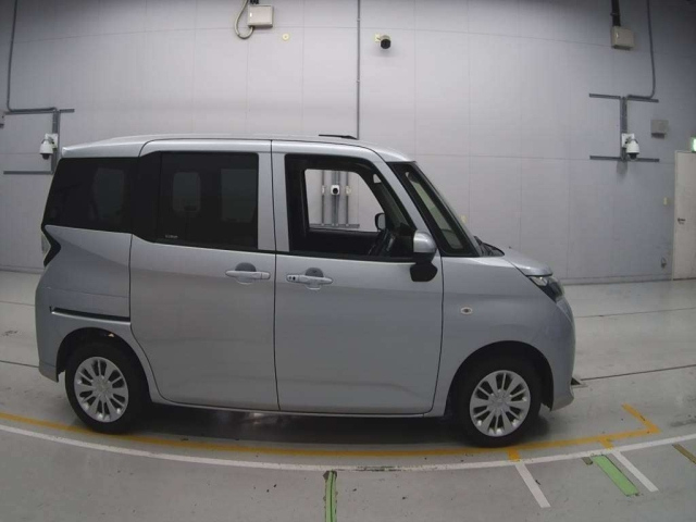TOYOTA TANK 2019