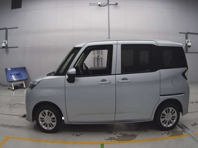TOYOTA TANK 2019
