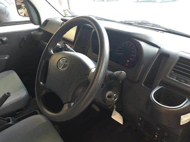 TOYOTA TOWN ACE VAN 2021