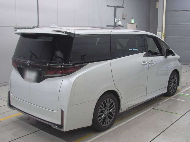 TOYOTA VELLFIRE 2023