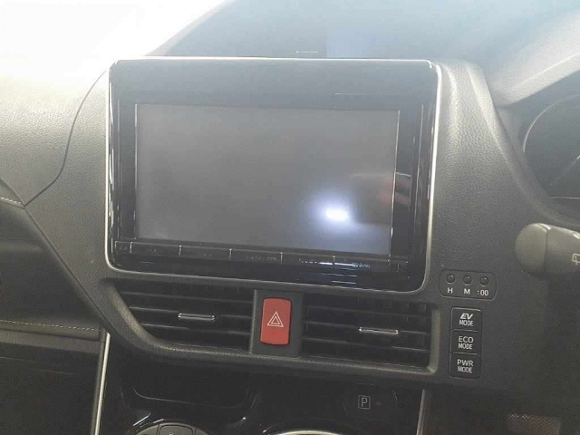 TOYOTA ESQUIRE 2016