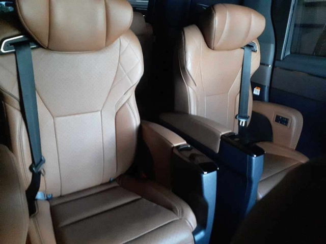 TOYOTA VELLFIRE 2023