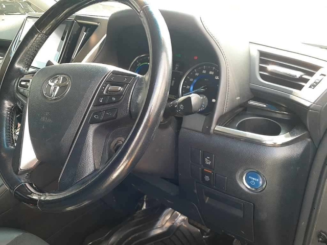 TOYOTA VELLFIRE 2017