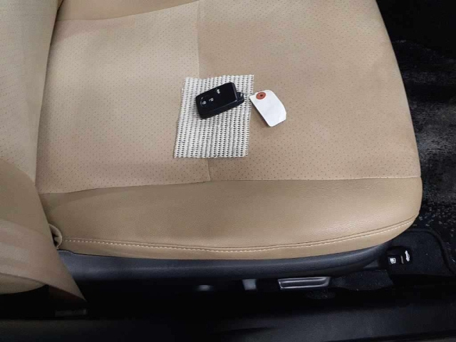 TOYOTA MARK X 2013