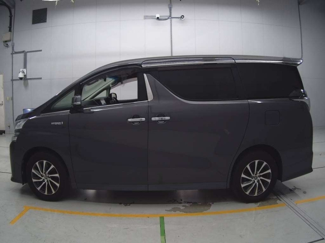 TOYOTA VELLFIRE 2017