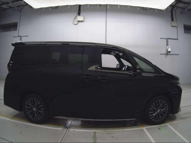 TOYOTA VELLFIRE 2024