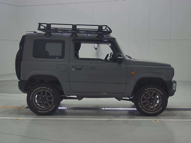 SUZUKI JIMNY 2022