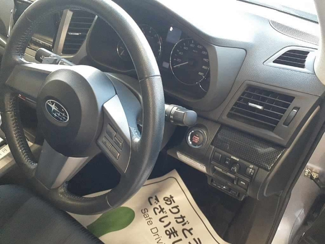 SUBARU LEGACY B4 2010