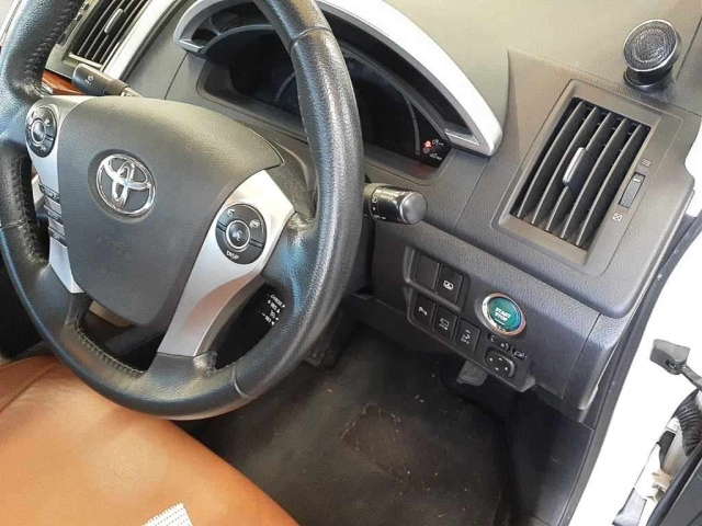 TOYOTA SAI 2012