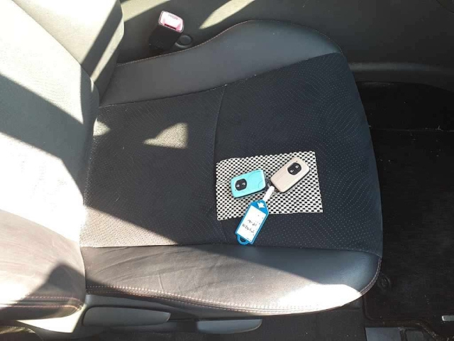 TOYOTA PRIUS ALPHA 2014