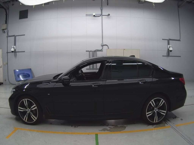 BMW 7 SERIES 2017